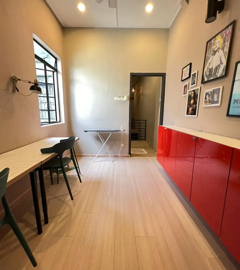 Homestay Myroom Georgetown, Off Jalan Burma, Gurney Drive