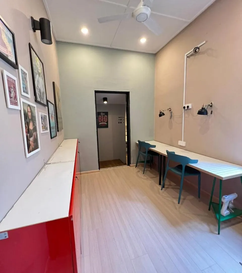 Homestay Myroom Georgetown, Off Jalan Burma, Gurney Drive Malaysia