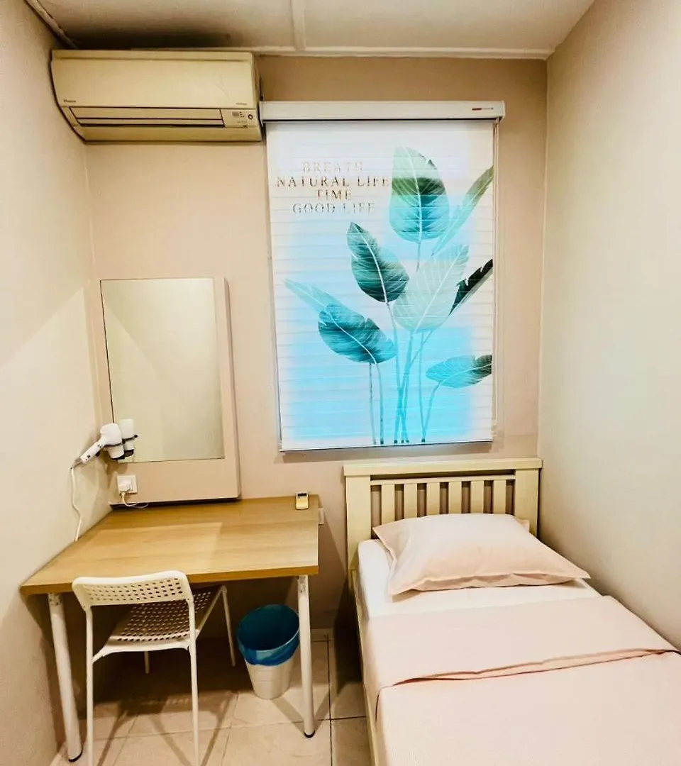 Myroom Georgetown, Off Jalan Burma, Gurney Drive Homestay George Town
