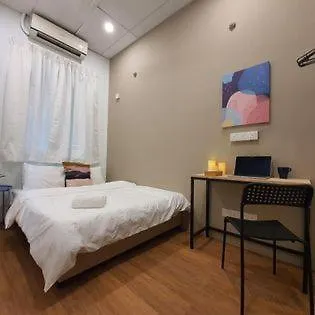 Myroom Georgetown, Off Jalan Burma, Gurney Drive Homestay George Town