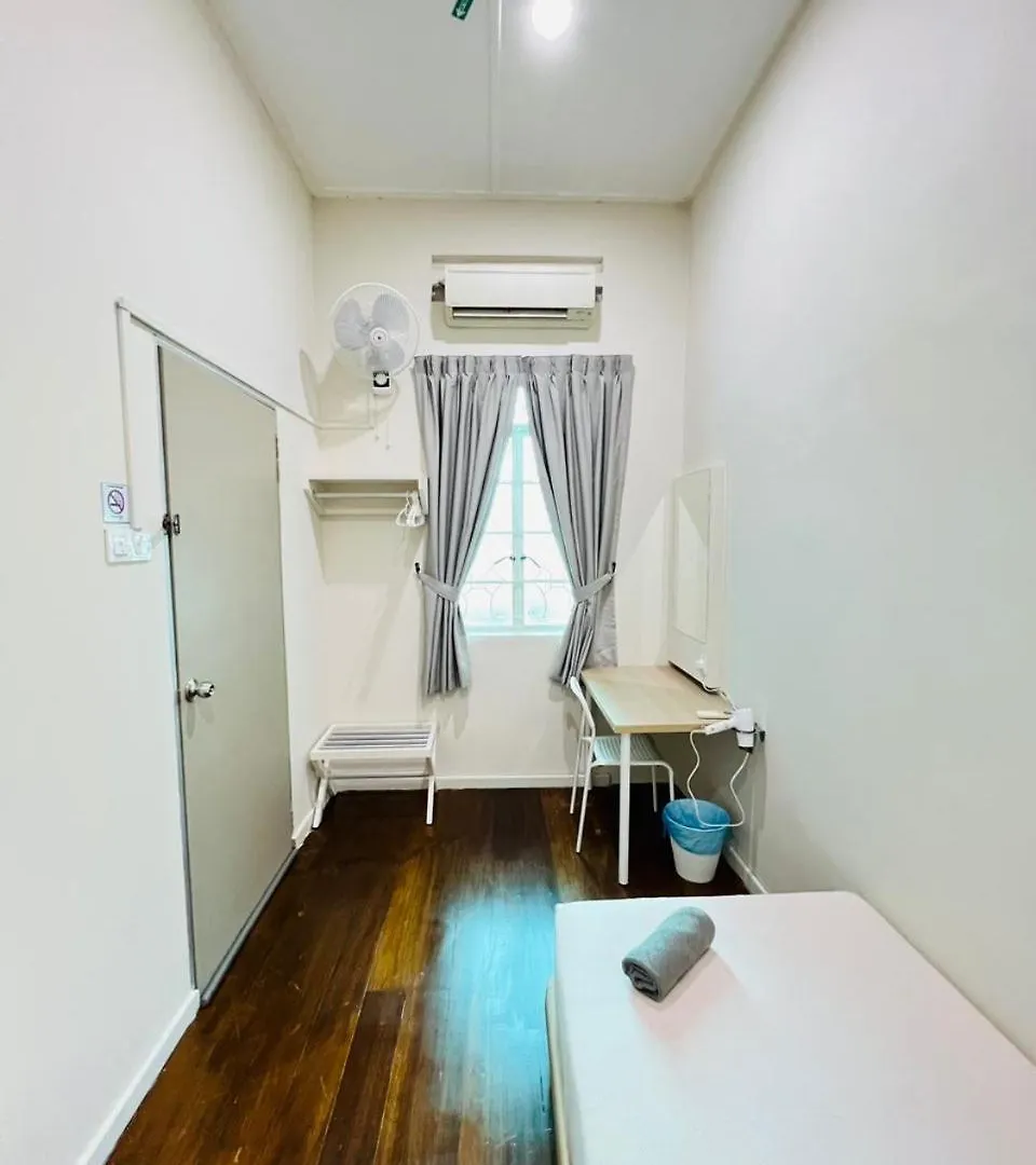 Myroom Georgetown, Off Jalan Burma, Gurney Drive 0*, George Town