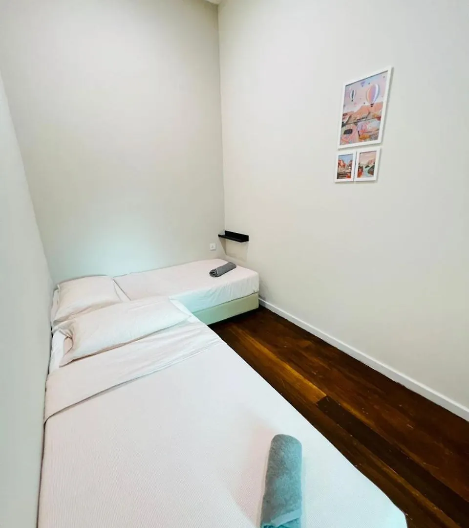 Myroom Georgetown, Off Jalan Burma, Gurney Drive 0*, George Town